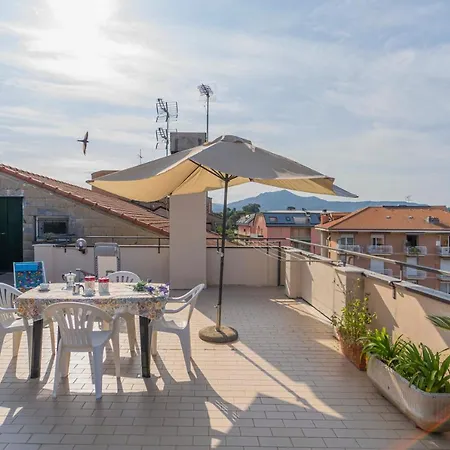 Διαμέρισμα 124 - Casa Con Terrazza Sestri- 15minuti A Piedi Dal Centro