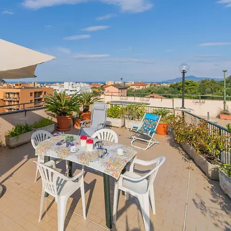 124 - Casa Con Terrazza Sestri- 15minuti A Piedi Dal Centro Lägenhet Sestri Levante