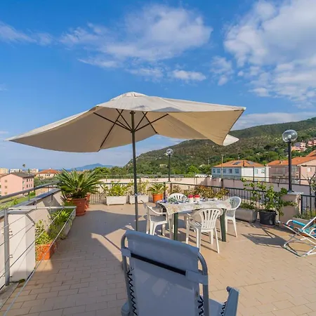 Lägenhet 124 - Casa Con Terrazza Sestri- 15minuti A Piedi Dal Centro