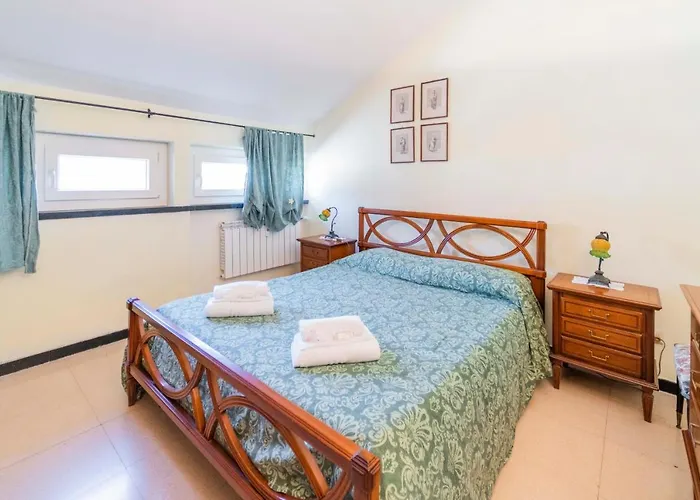 124 - Casa Con Terrazza Sestri- 15minuti A Piedi Dal Centro Lejlighed *