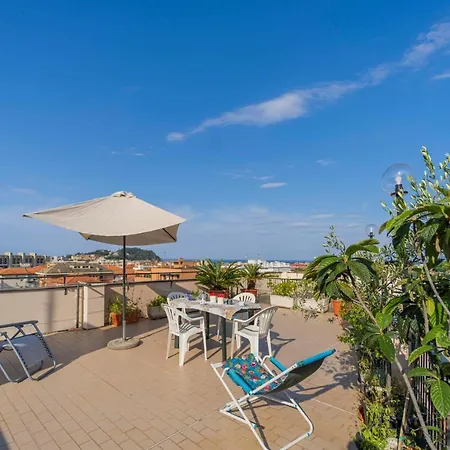 Apartment 124 - Casa Con Terrazza Sestri- 15minuti A Piedi Dal Centro